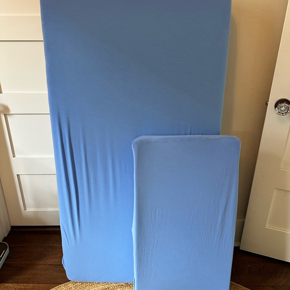 Kyte Baby Periwinkle Crib Sheet & Changing Pad Cover